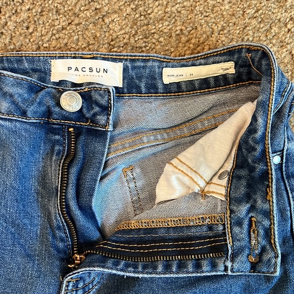 Pacsun mom jeans size 24 - Picture 6 of 12